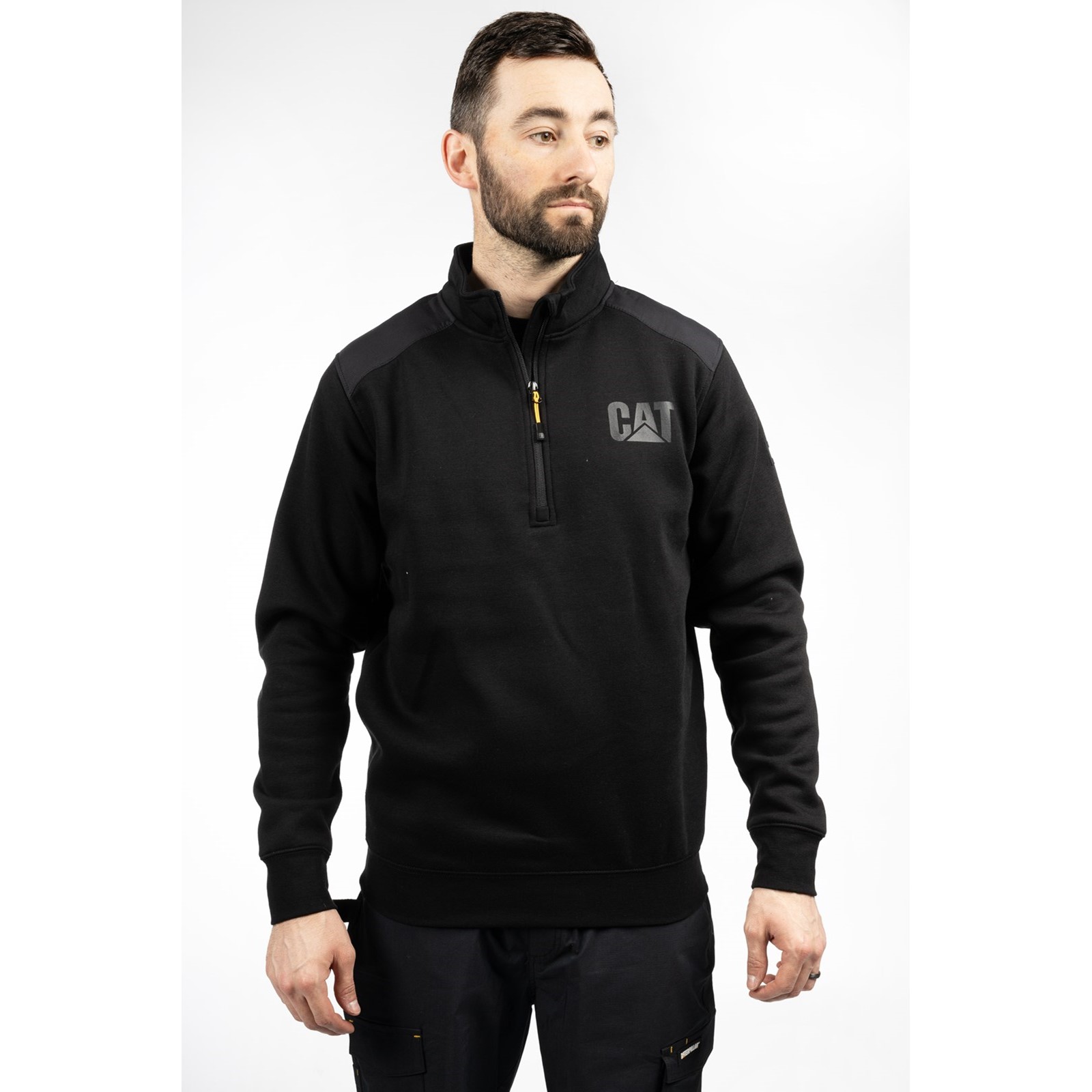 Essential 1/4 Zip Sweatshirt