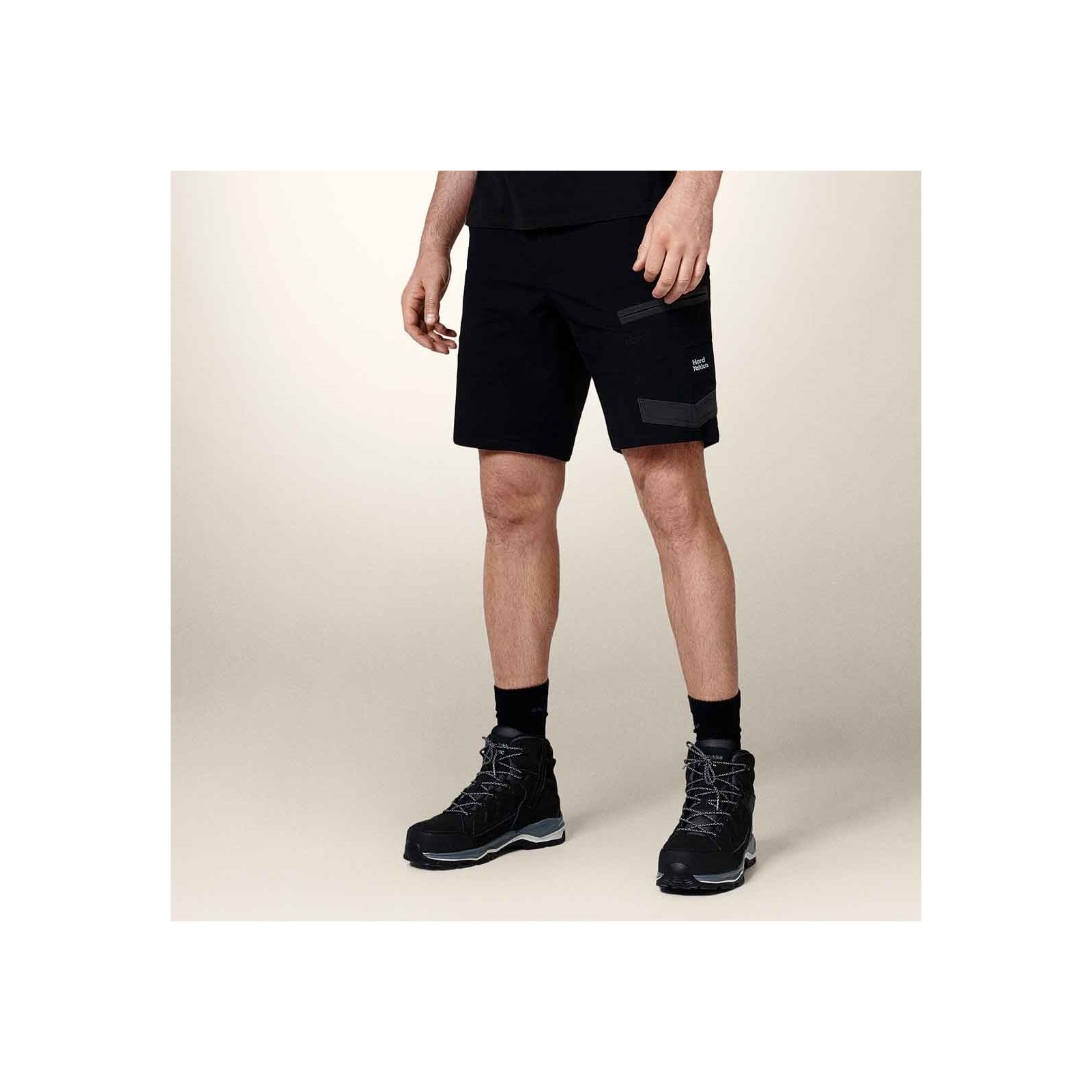 Raptor Active Mid-Short 9", front
